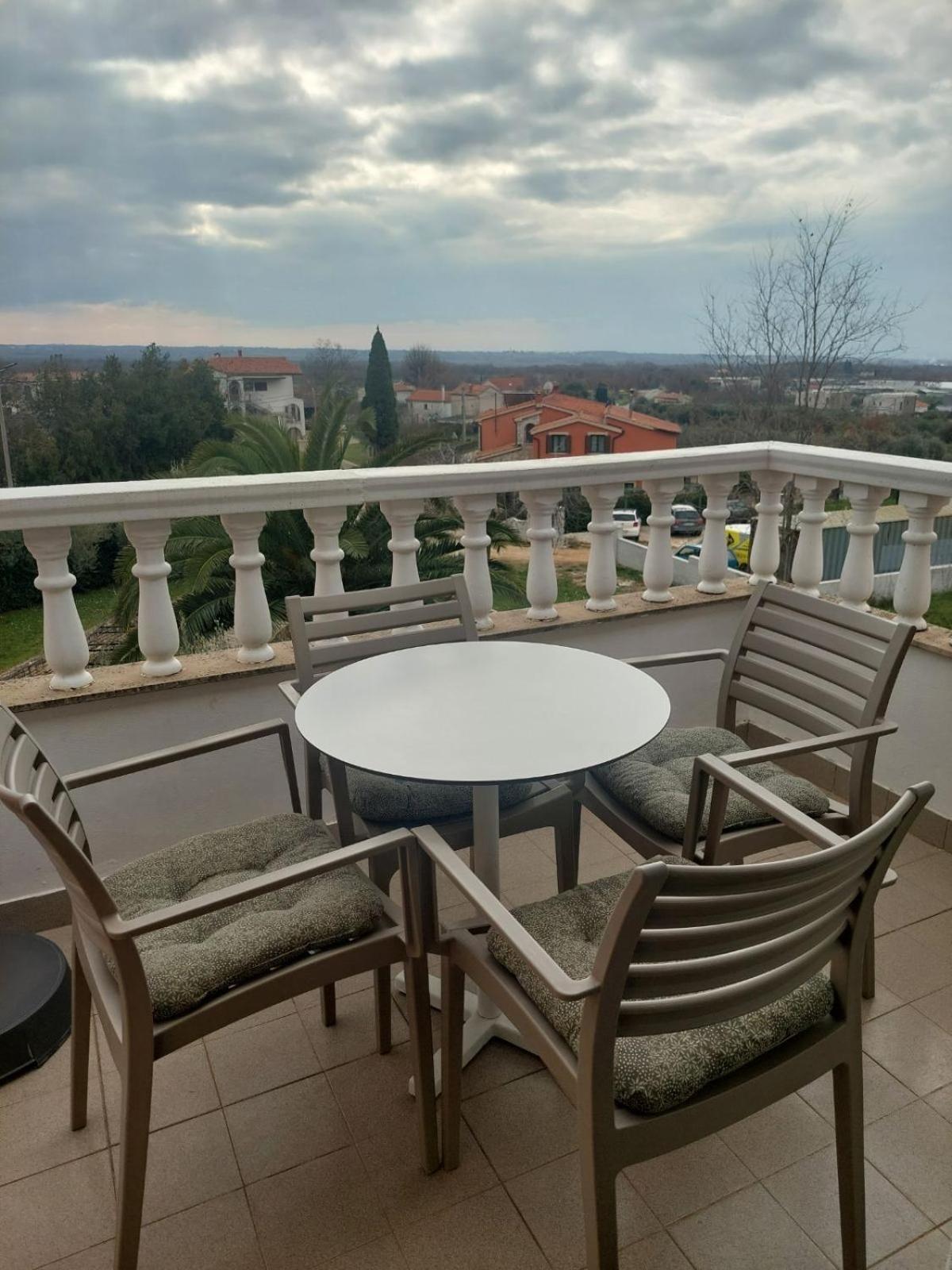 Apartman Andela Labinci Dış mekan fotoğraf